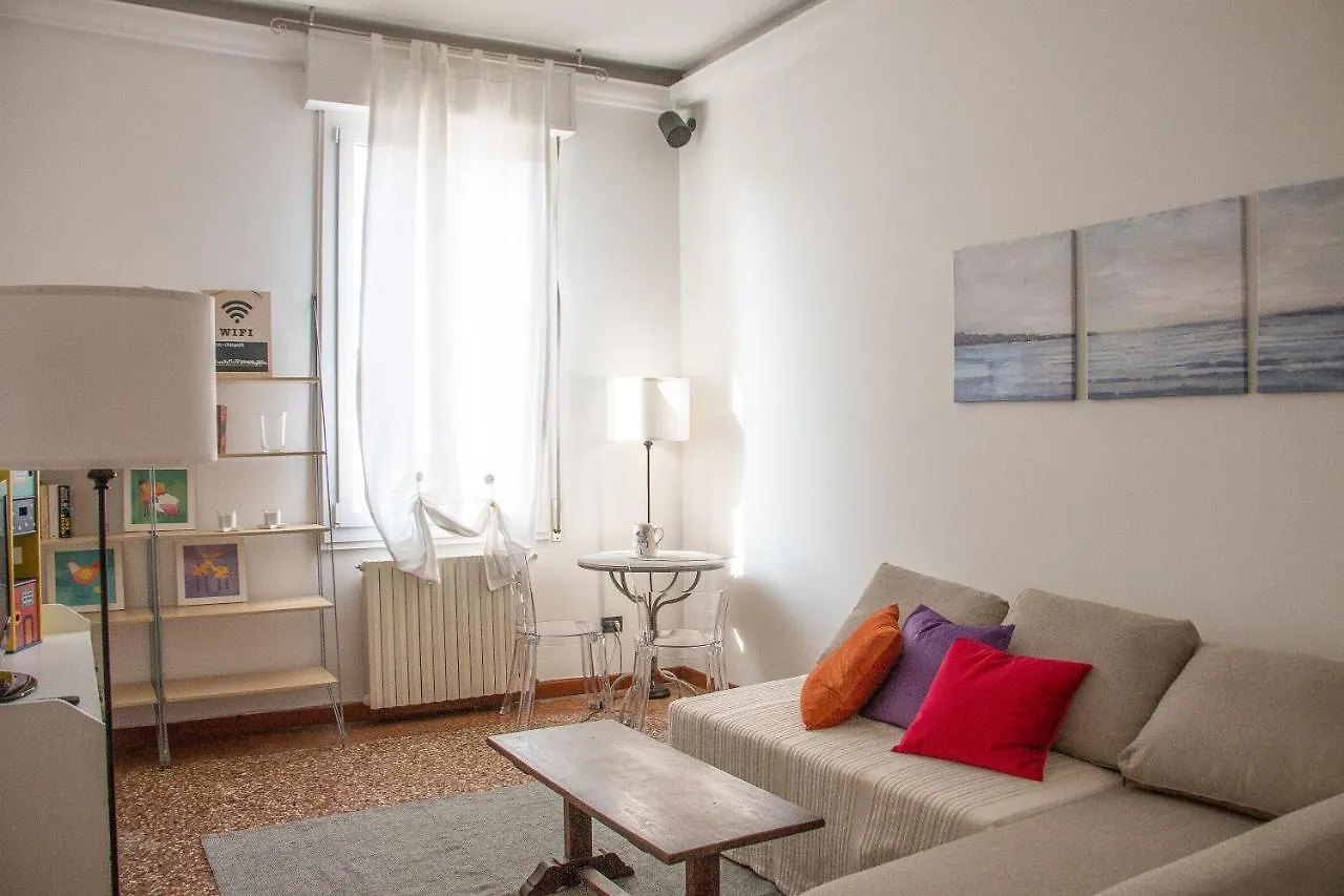 Appartamento AlvisiSanVitale Guest House Bologna